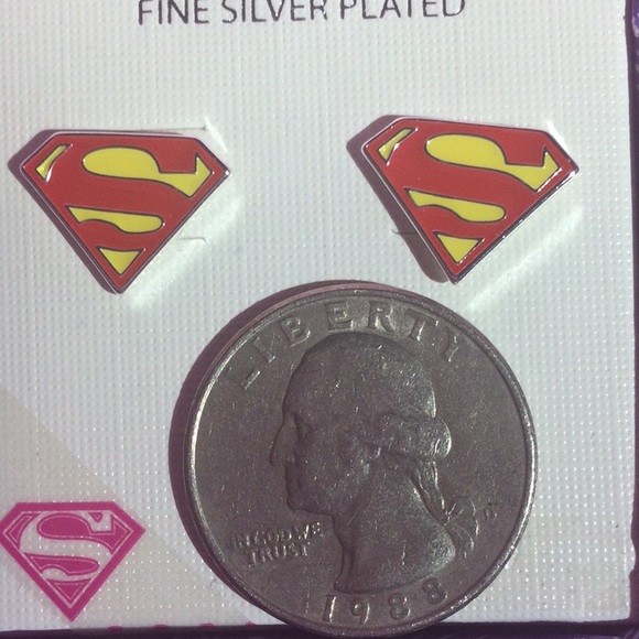 ⭐️ Super Girl Earrings Silver Platted, DC “ Girls Rule “Fine Jewerly Collection” - Picture 2 of 6